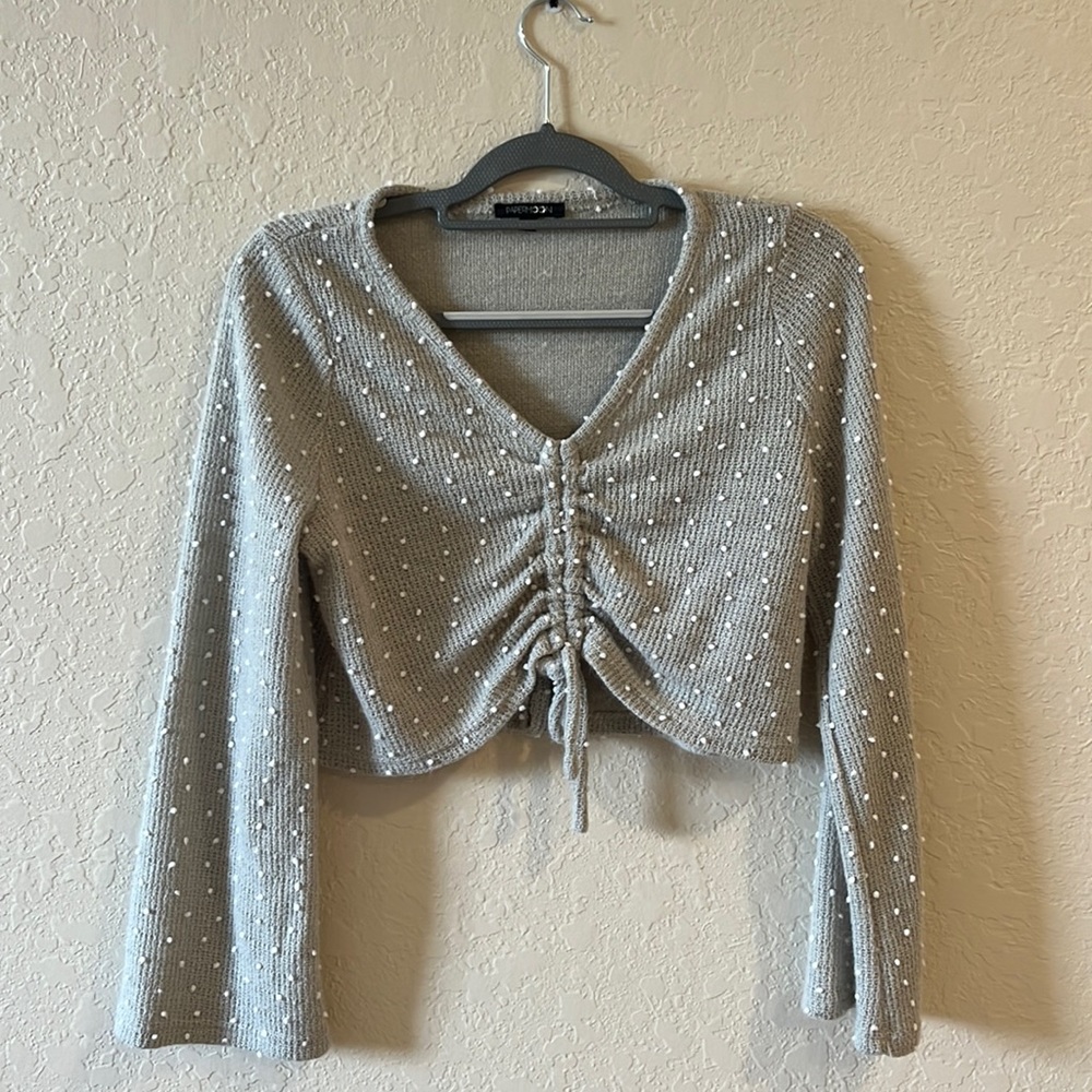 Grey crop sweater!! Perfect condition!